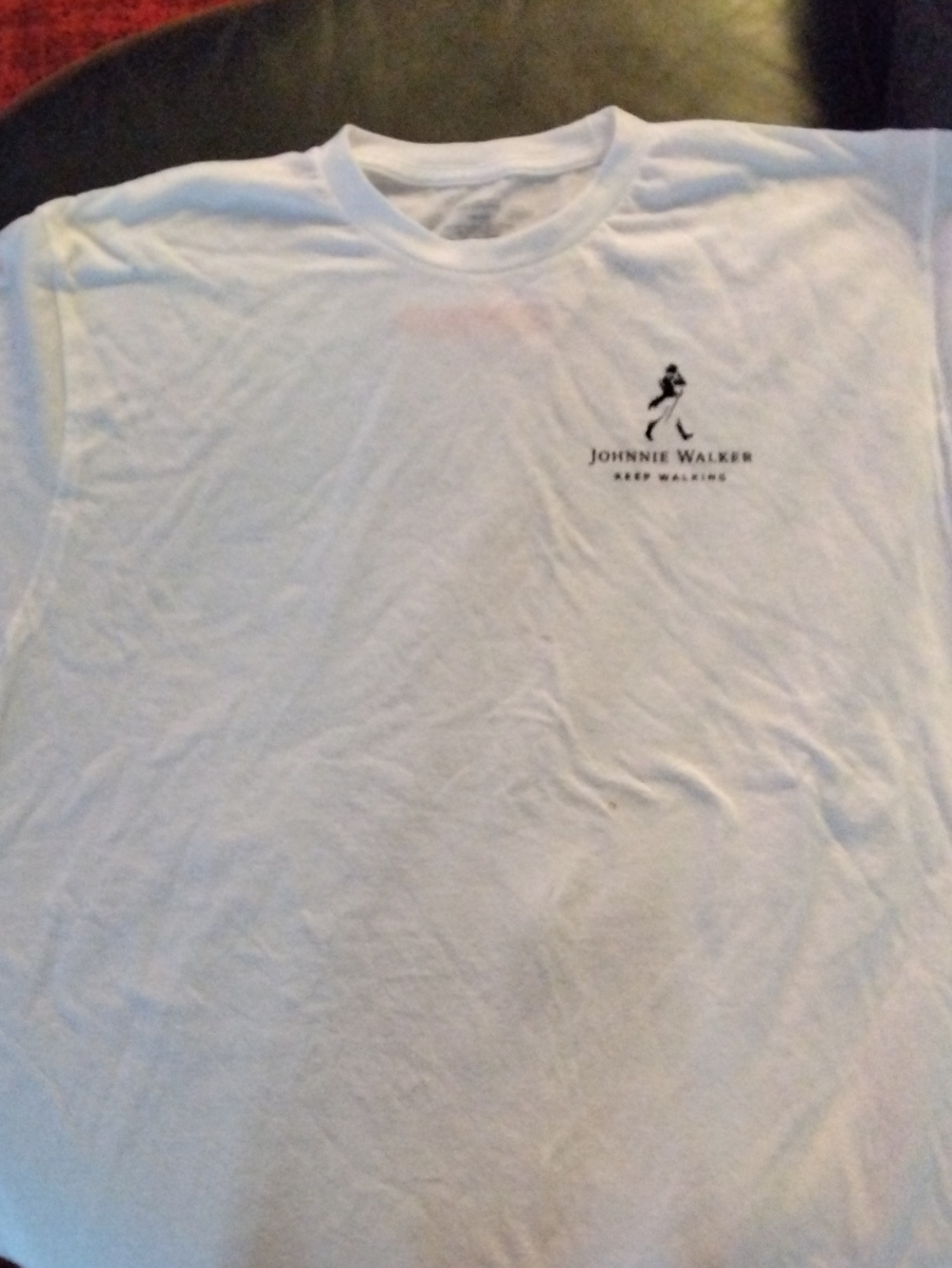 Johnny Walker Unisex RARE White Logo Crew Neck T-Shirt Size XL